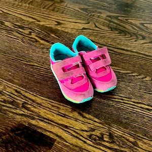 Saucony toddler girl shoes